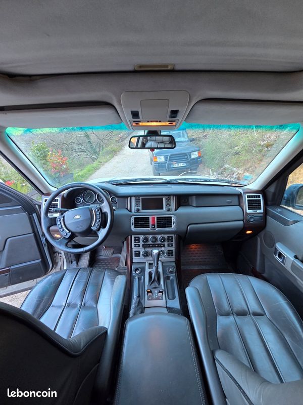 Range Rover l322 td6 VOGUE ou echange (image 3)