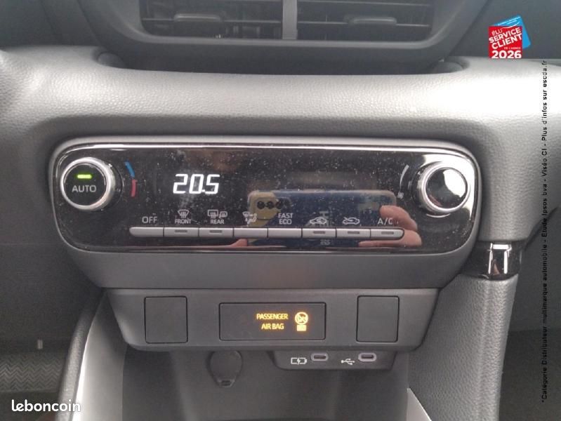 Toyota Yaris 116h Dynamic 5p MY25 (image 21)
