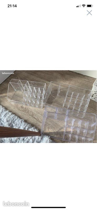 Rangement maquillage neuf (image 1)