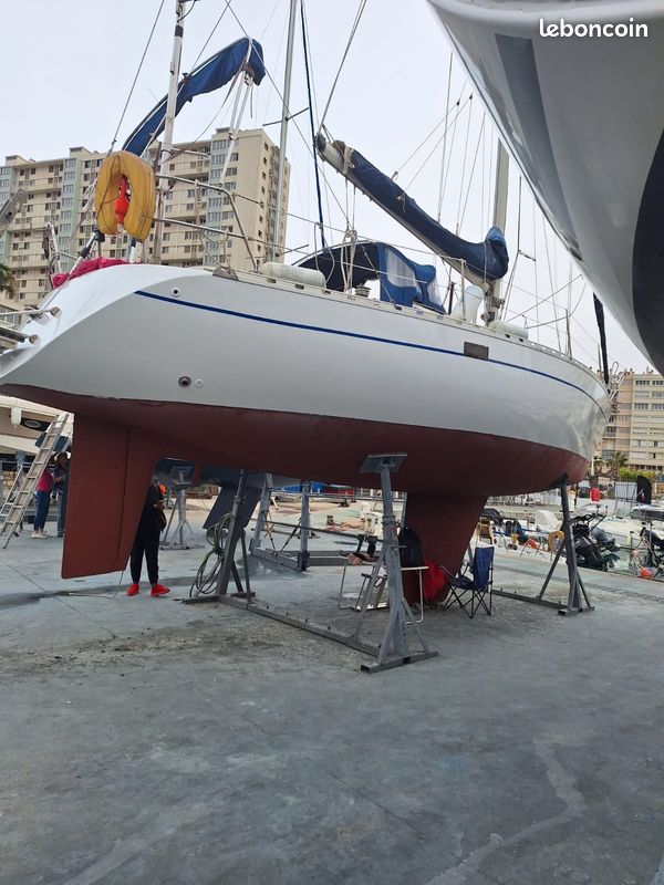 Voilier beneteau first 35 place au mouillage possible (image 1)