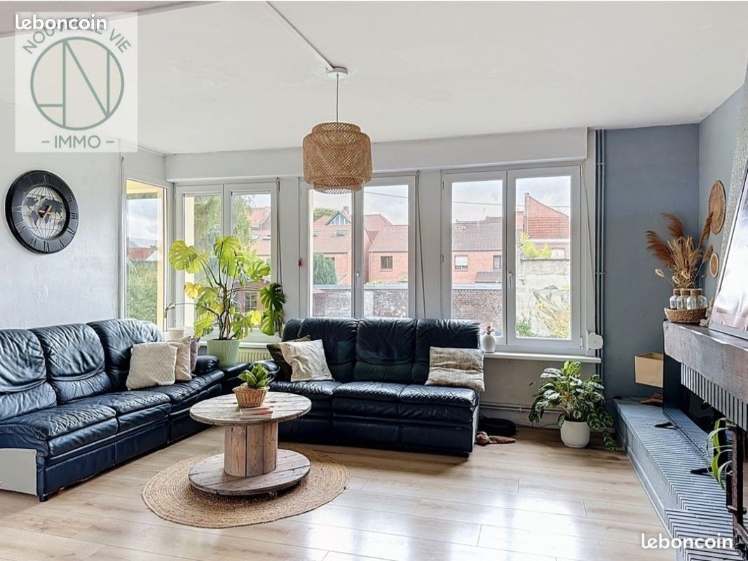 Maison 4 pièces 82 m² · à Croix · 82 m² · 334 000 €