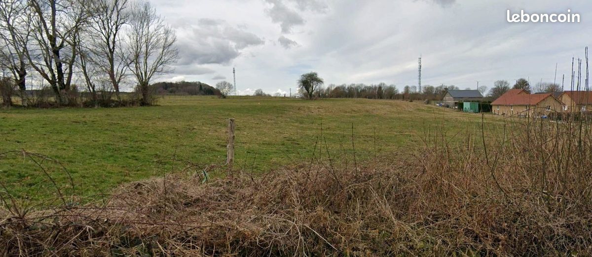 Terrain 3867 m² · à Bromont-Lamothe · 53 000 €