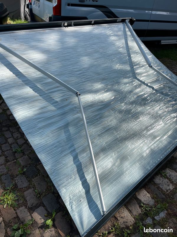 Store camping car (image 1)