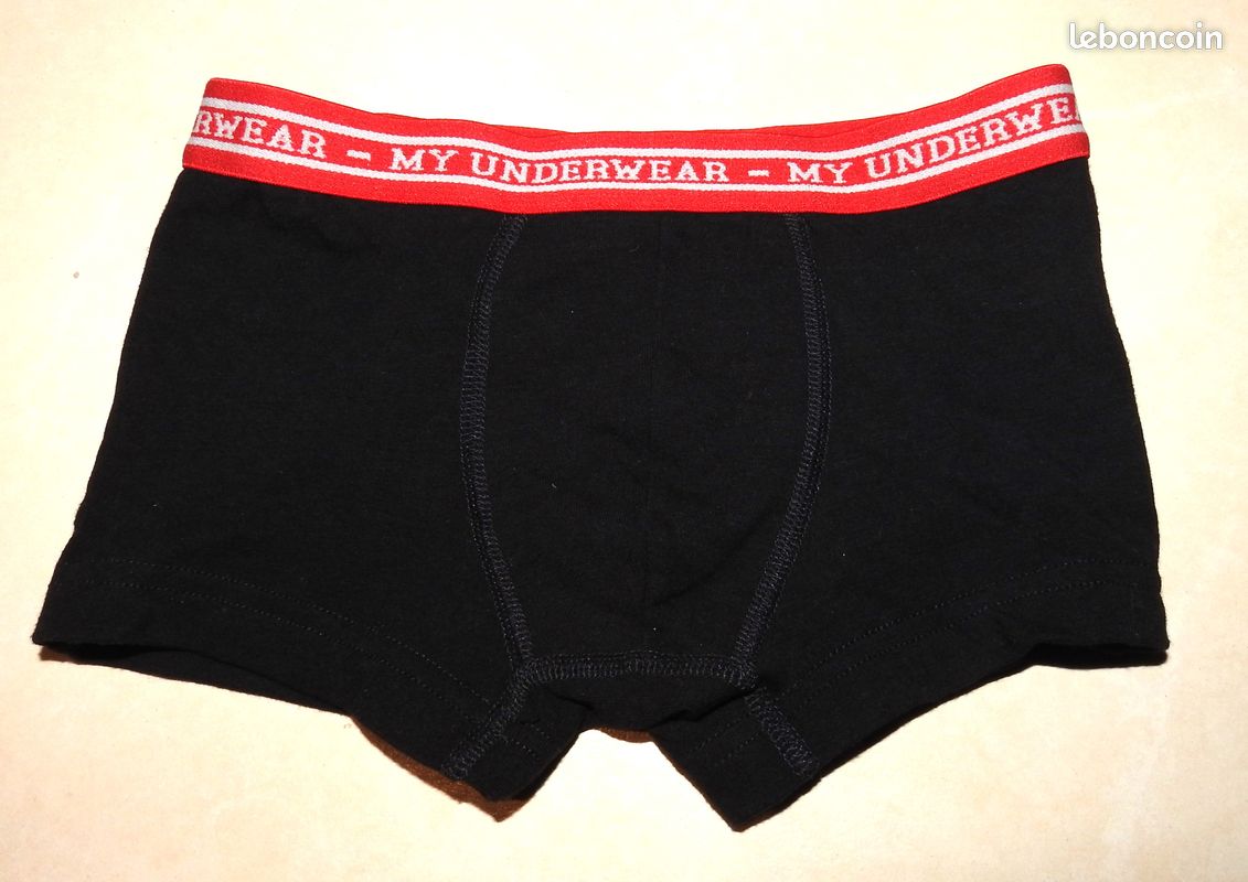 Boxer noir + rouge (taille 4 ans) (image 2)