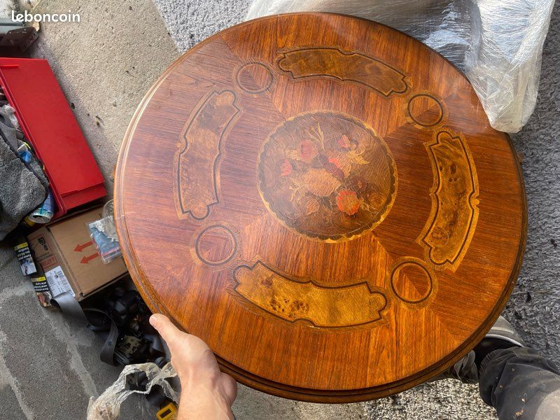 Table ronde (image 6)