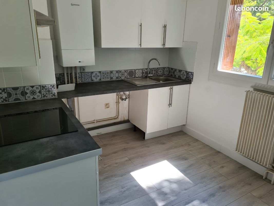 Appartement 3 pièces 65 m² · à Marseille · 65 m² · 950 €/mois