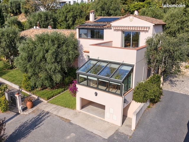 Maison 5 pièces 150 m² · à Grasse · 150 m² · 619 000 €