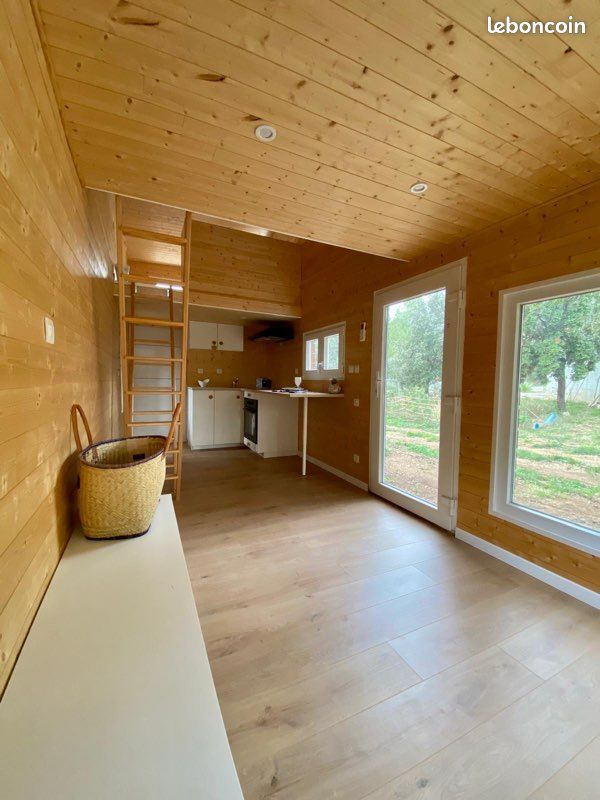 Belle et grande tiny house (image 1)