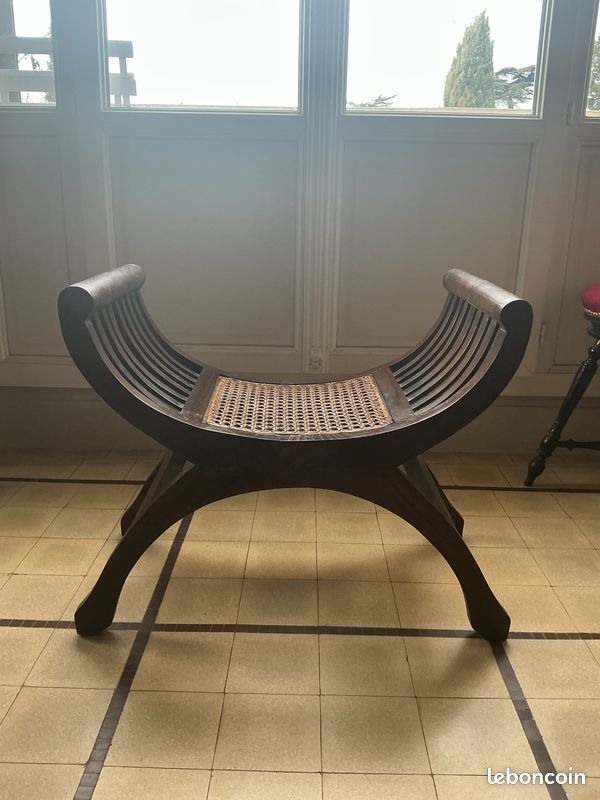 Siège type curule (image 7)