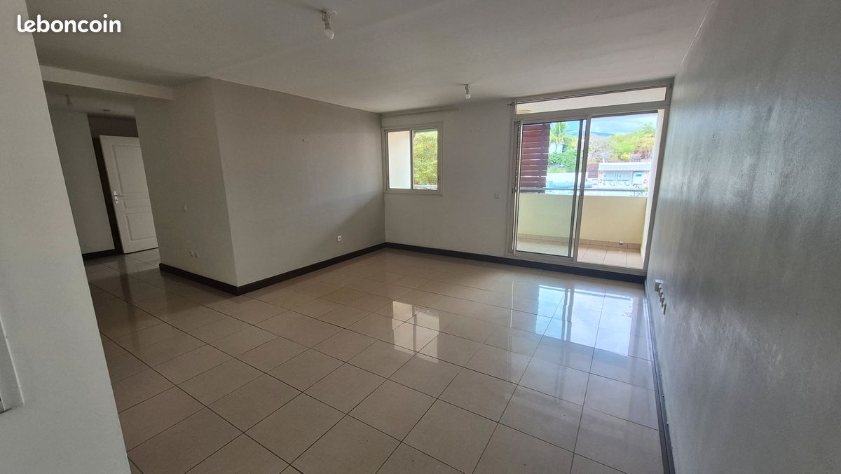 Appartement 3 pièces 62 m² · à La Possession · 62 m² · 1 170 €/mois