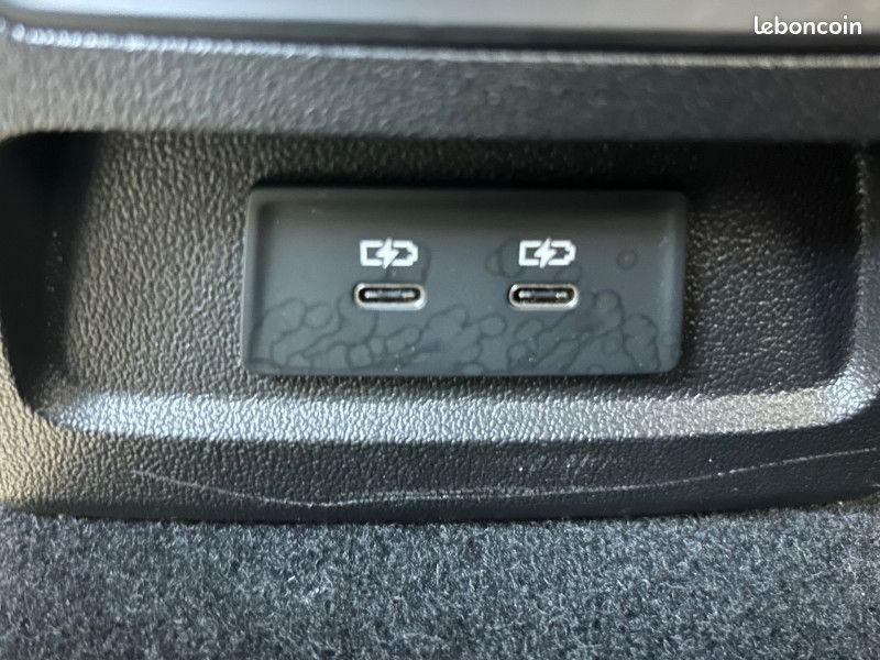 Audi A3 SPORTBACK 30 TFSI 110CH MILD HYBRID DESIGN S TRONIC 7/ TVA RECUPERABLE (image 14)