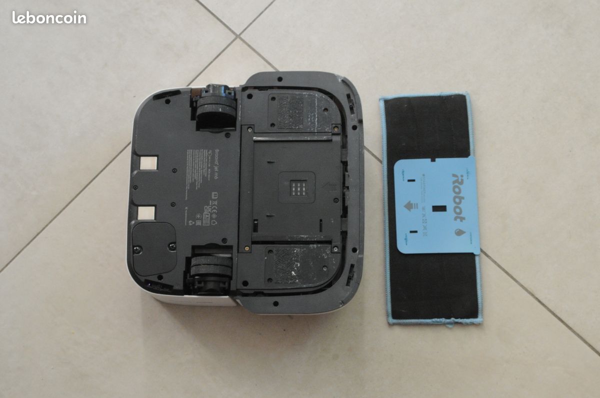 Robot laveur connecté iRobot Braava Jet m6 (image 4)