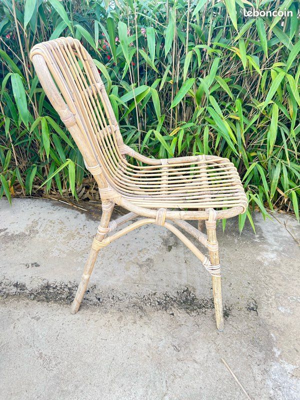 Chaises (image 2)