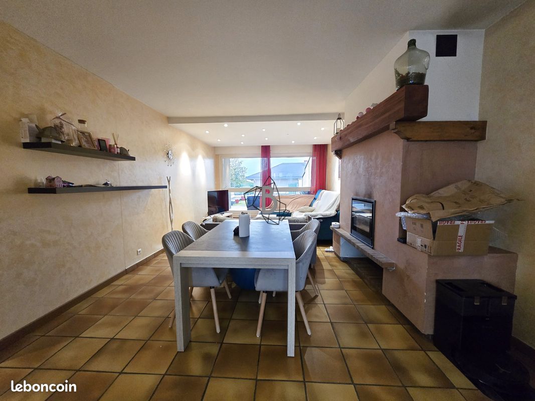 Appartement 4 pièces 100 m² · à Baraqueville · 100 m² · 855 €/mois