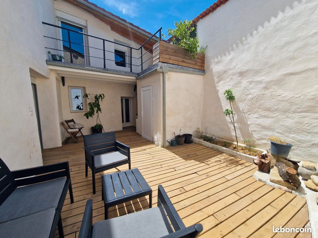 Maison 6 pièces 143 m² · à Communay · 143 m² · 299 000 €
