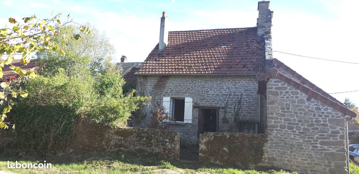 Maison 3 pièces 60 m² · à Lafat · 60 m² · 61 000 €