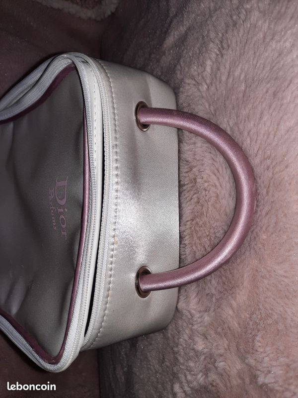 DIOR Trousse à maquillage blanche et rose très bon état (image 2)