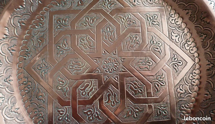 Plateau Marocain ancien en cuivre rouge (image 2)