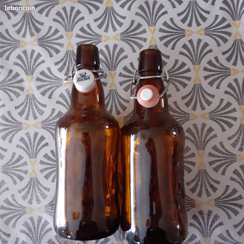 Lot de 2 bouteilles vides à bière FISCHER (image 2)