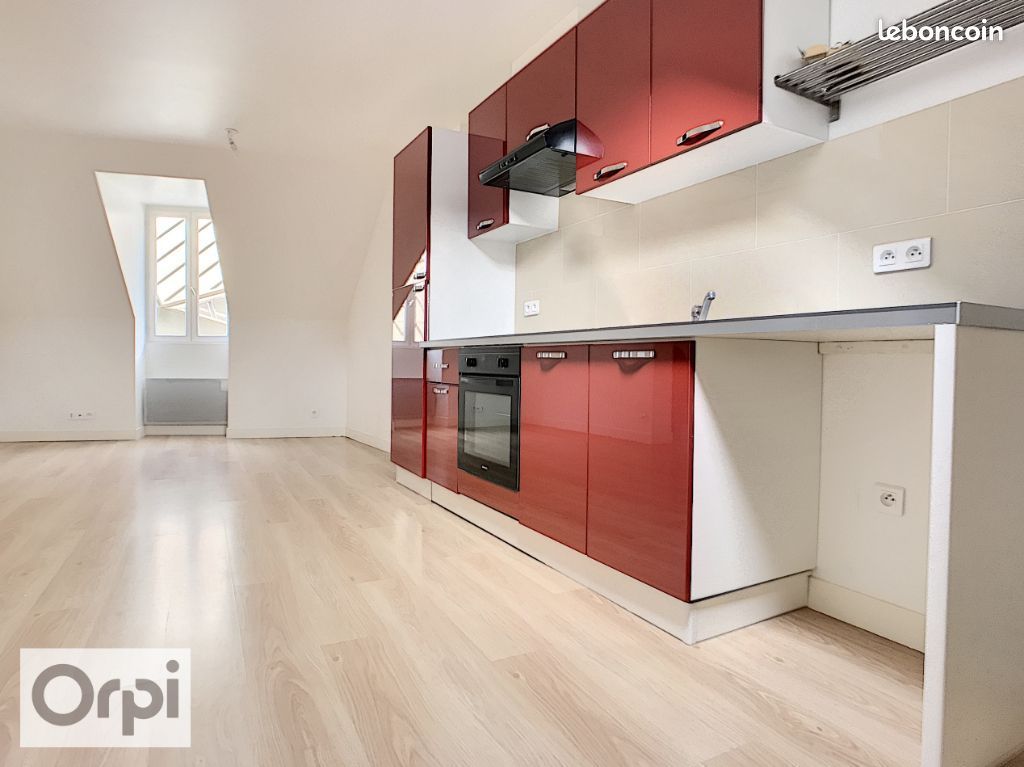 Appartement 4 pièces 66 m² · à Montluçon · 66 m² · 558 €