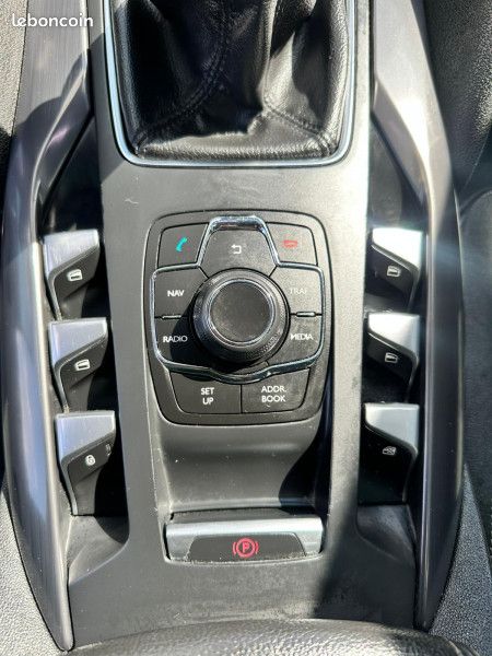 Citroen DS5 1.6 BLUEHDI120 SO CHIC S&S (image 11)