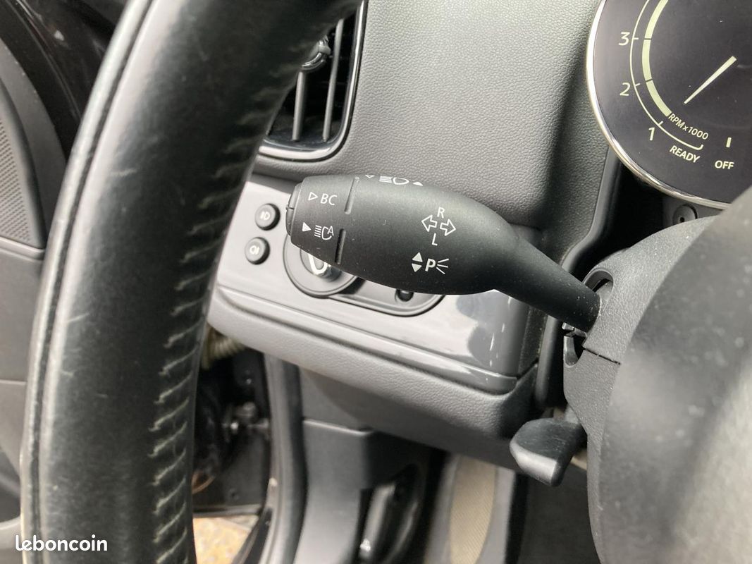 MINI COUNTRYMAN Mini 1.5 D - 116 - BVA - F60 - One D Business Design (image 20)