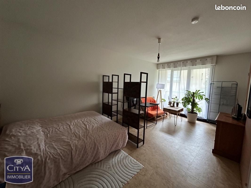 Appartement 1 pièce 28 m² · à Poitiers · 28 m² · 85 000 €