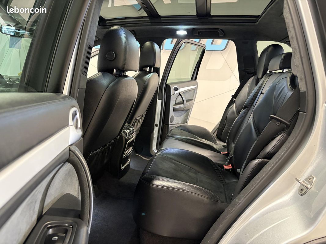 PORSCHE CAYENNE 4.8 V8 GTS Tiptronic S BVA (image 8)