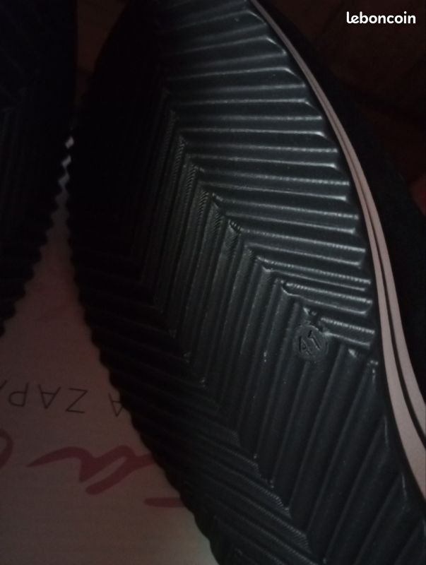 Bottines neuves en cuir pointure 41 (image 8)