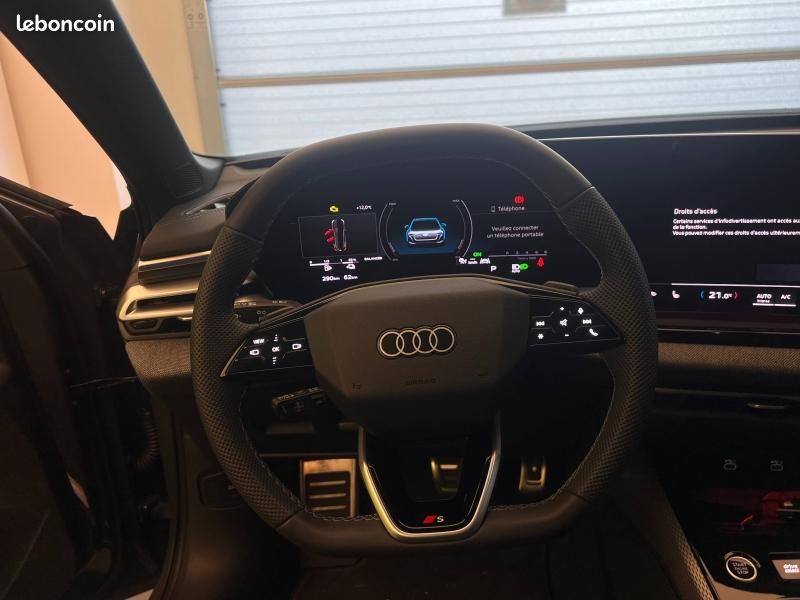 Audi A5 Avant 2.0 e-hybrid 299ch S line quattro S tronic 7 (image 12)