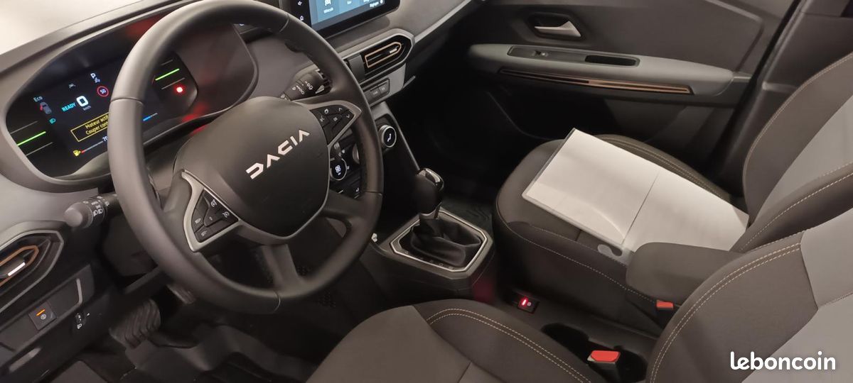 Dacia Jogger Hybrid 140 7 places GSR2 Extreme (image 7)