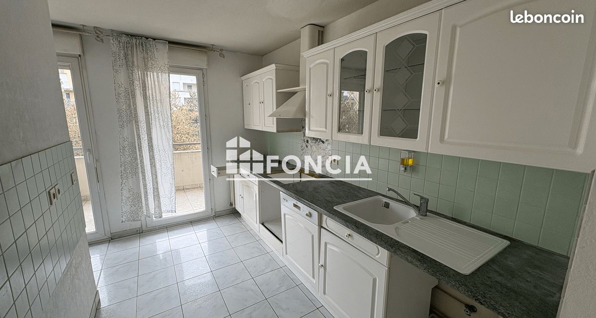 Appartement 3 pièces 60 m² · à Grenoble · 60 m² · 767 €/mois