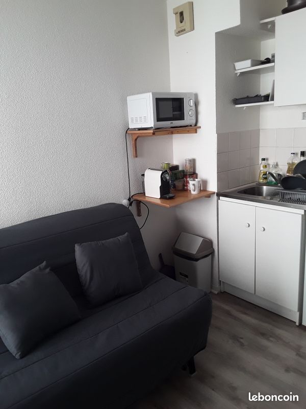 Appartement 1 pièce 14 m² · à Grenoble · 14 m² · 525 €