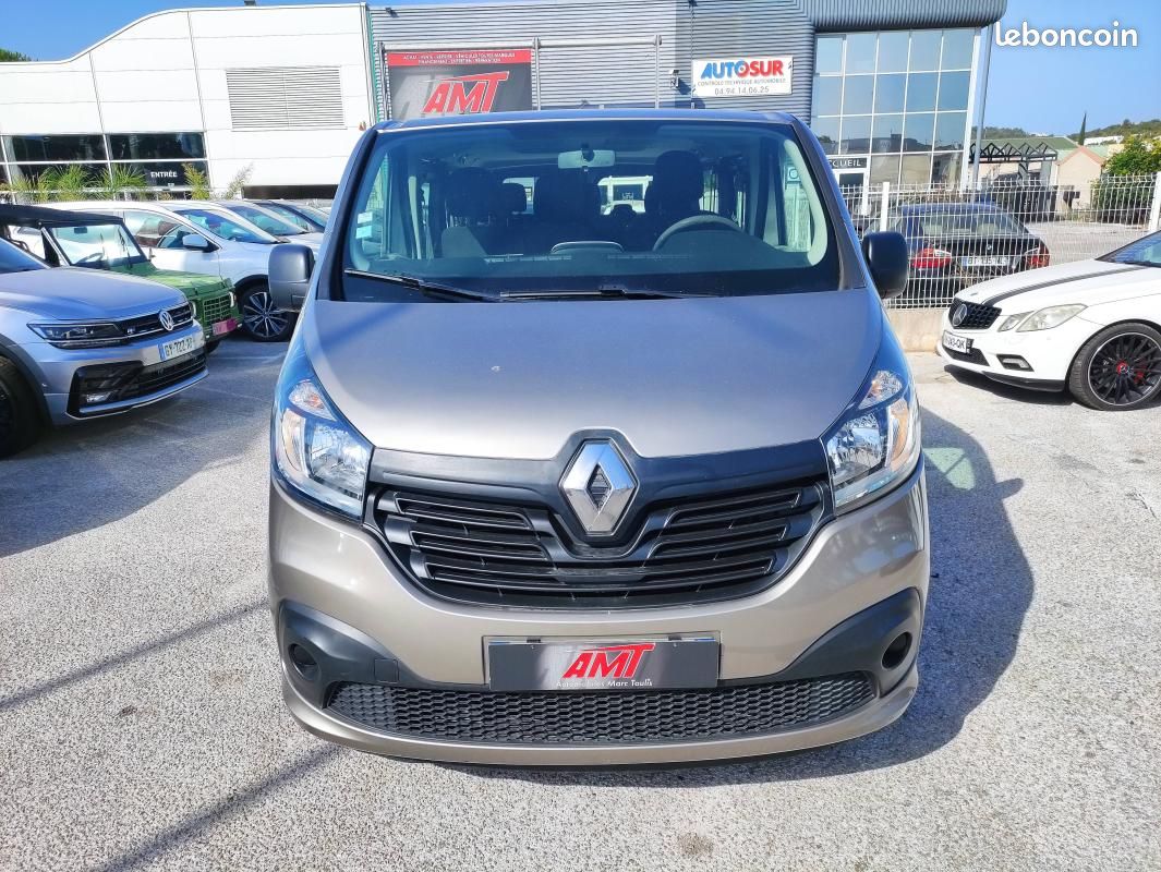 Renault Trafic 1.6 dci 125 confort 9 places (image 2)