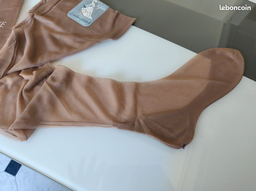 1 paire de bas nylon avec couture vintage " LOUVECIENNES " t 3 neufs (image 2)