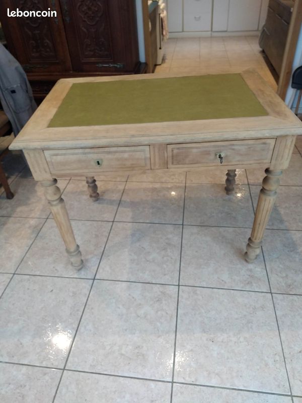 Bureau en bois (image 3)