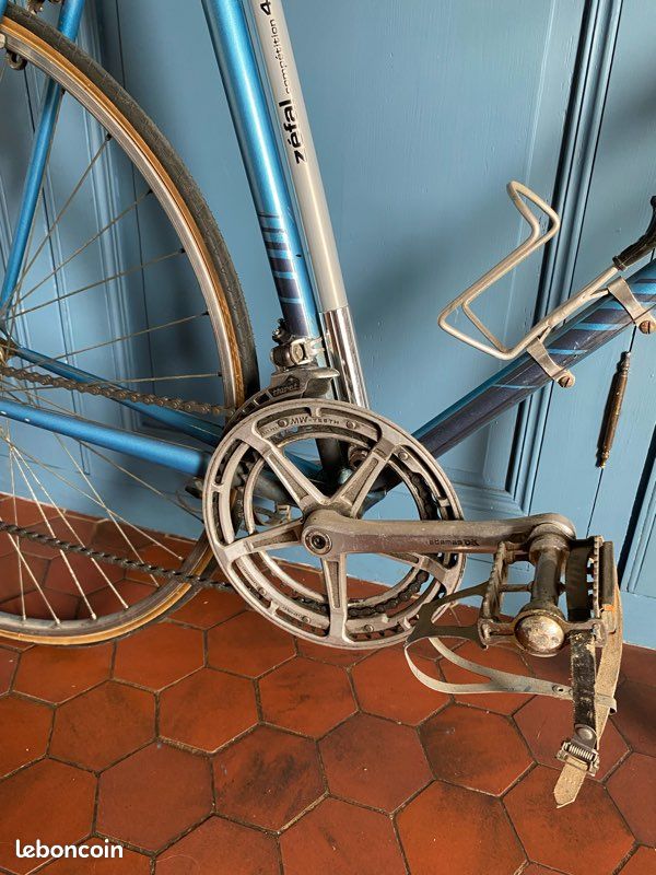 ÉNORME Lot De Pièces Vélo Vintage – Années 70/80/90 – À Récupérer Sur Place