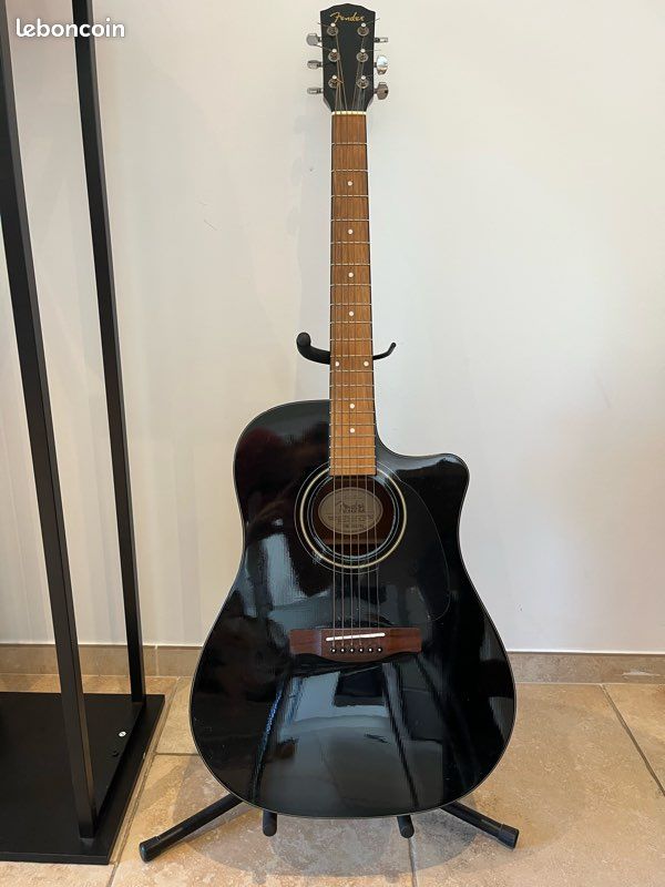 Guitare fender (image 1)