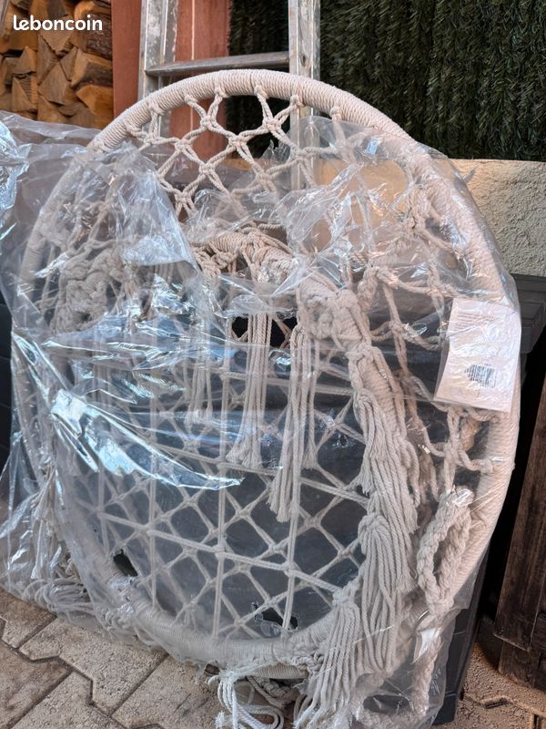 Chaise suspendue - Casa (image 1)