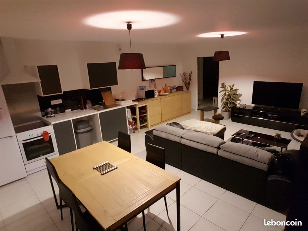 Appartement 2 pièces 61 m² · à Vitré · 61 m² · 670 €