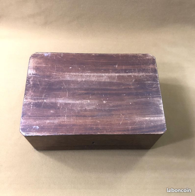 Boîte à Bijoux Ancienne En Bois Et Laiton - Vintage Artisanale Indienne - Très Bon état