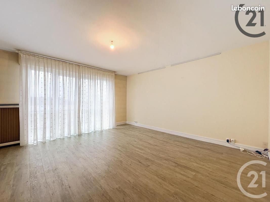 Appartement 1 pièce 38 m² · à Troyes · 38 m² · 895 €