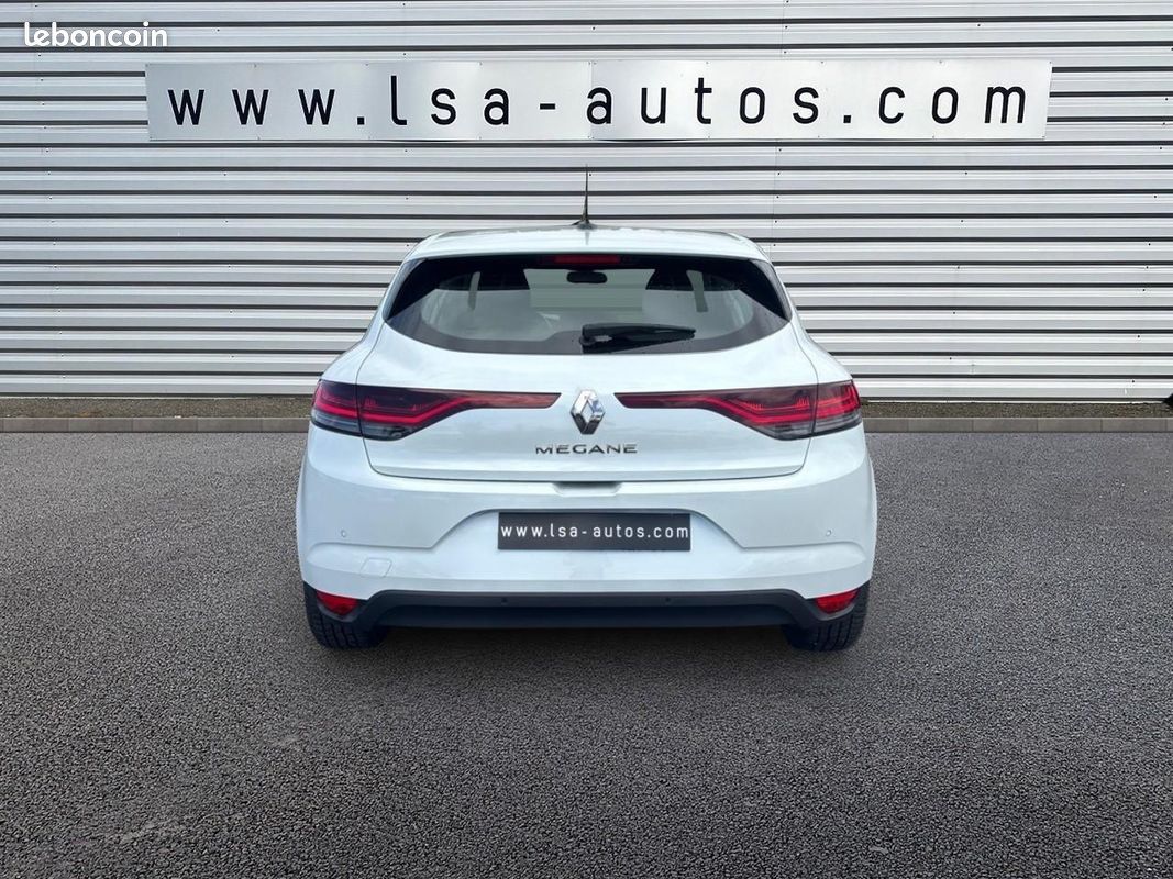 RENAULT MEGANE IV 1.5 Blue dCi 115 BERLINE Evolution PHASE 2 (image 8)