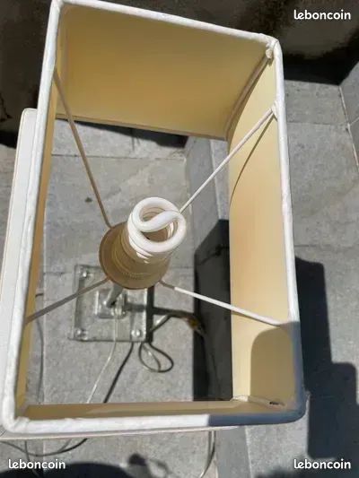 Lampe à poser (image 2)