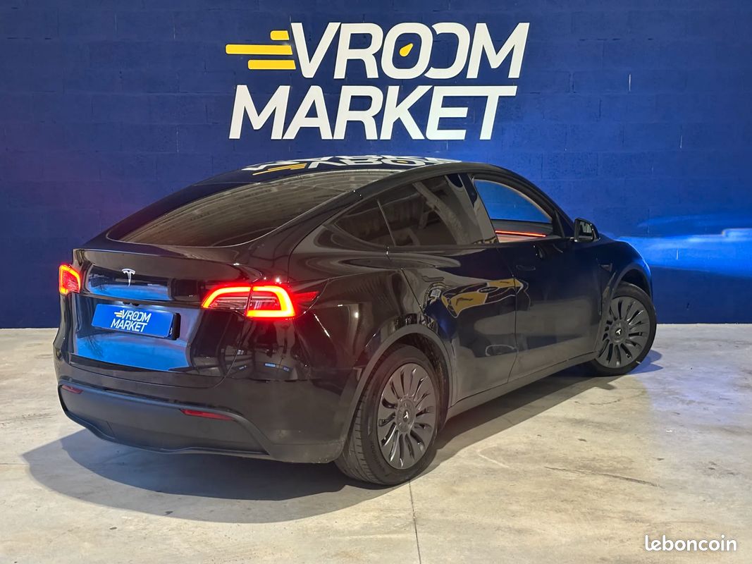 TESLA Model Y LONG RANGE RWD - 2024 - Toit ouvrant - Automatique (image 6)