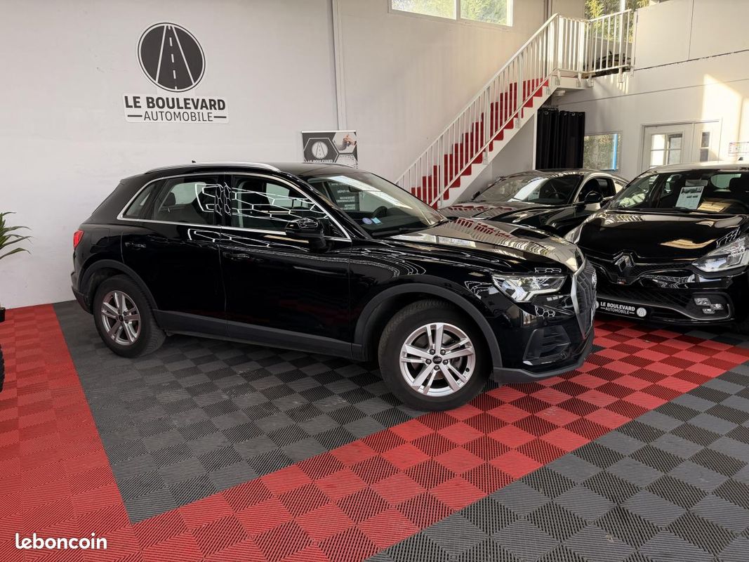 AUDI Q3 (315 euros/mois) Business Line 35 TFSI 150CV S-tronic CAMERA CARPLAY (image 5)