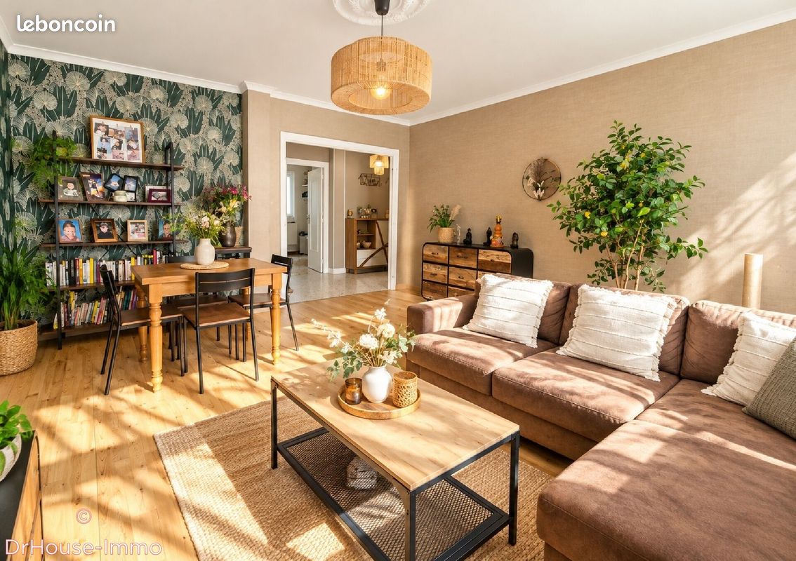 Appartement 4 pièces 85 m² · à Unieux · 85 m² · 89 000 €