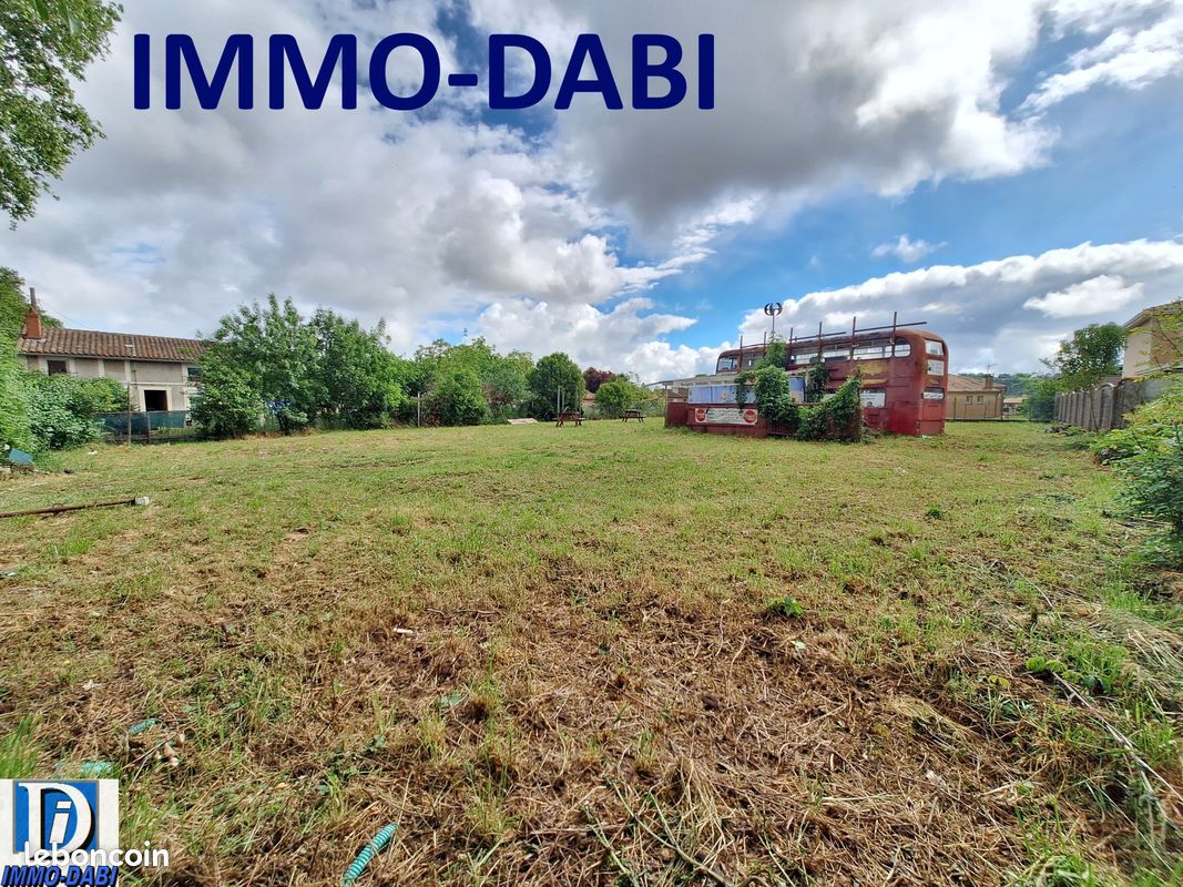 Terrain 1120 m² · à Carbonne · 1 120 m² · 106 000 €