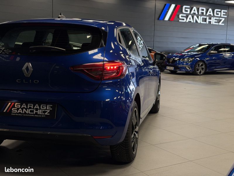 Renault CLIO V Business TCE 100CV Essence-Black Pack/Radars ARR/CarPlay-Suivi Renault-GAR 12M (image 8)