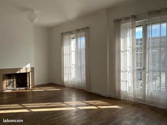 Appartement 4 pièces 97 m² · à Amiens · 97 m² · 1 195 €